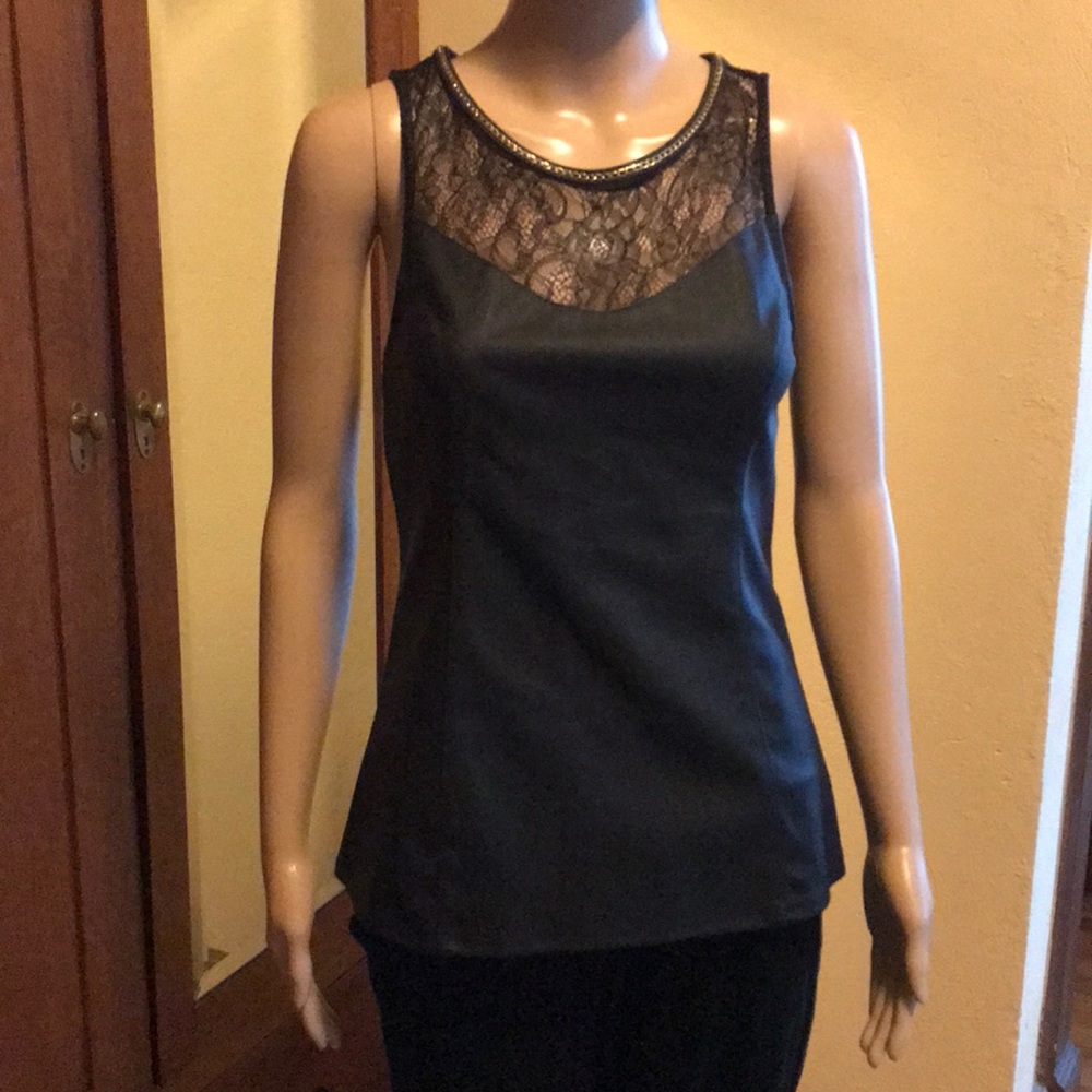 Express | (small) black top
